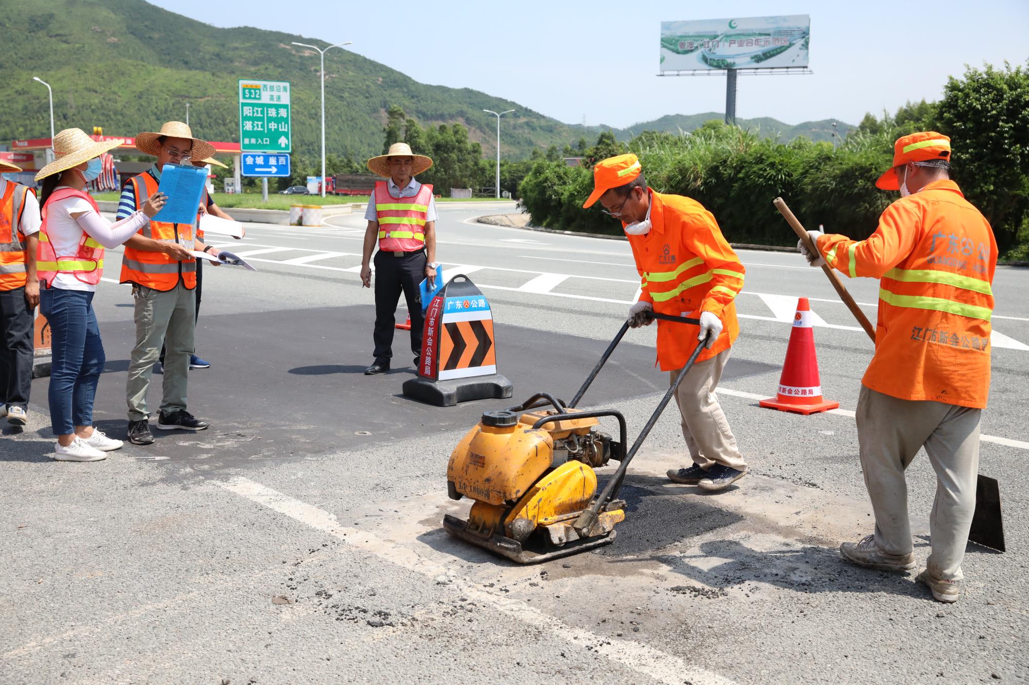 微信图片_20190819152101小.jpg
